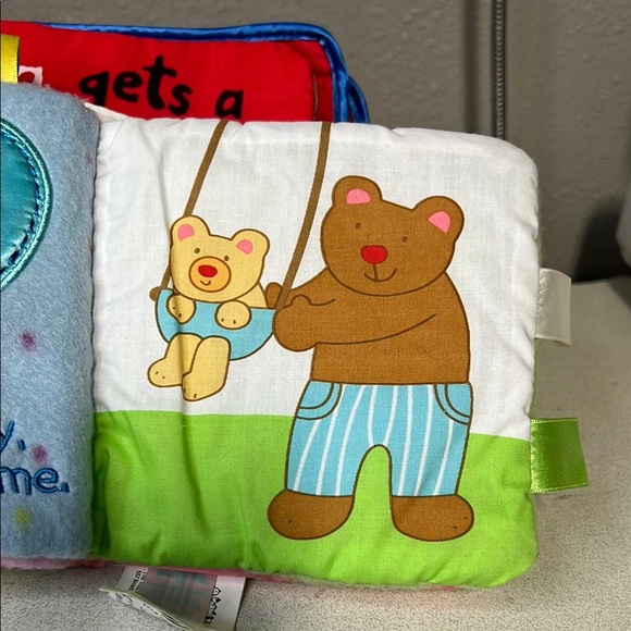 Colorful Baby Soft Books Set - Picture 5 of 12